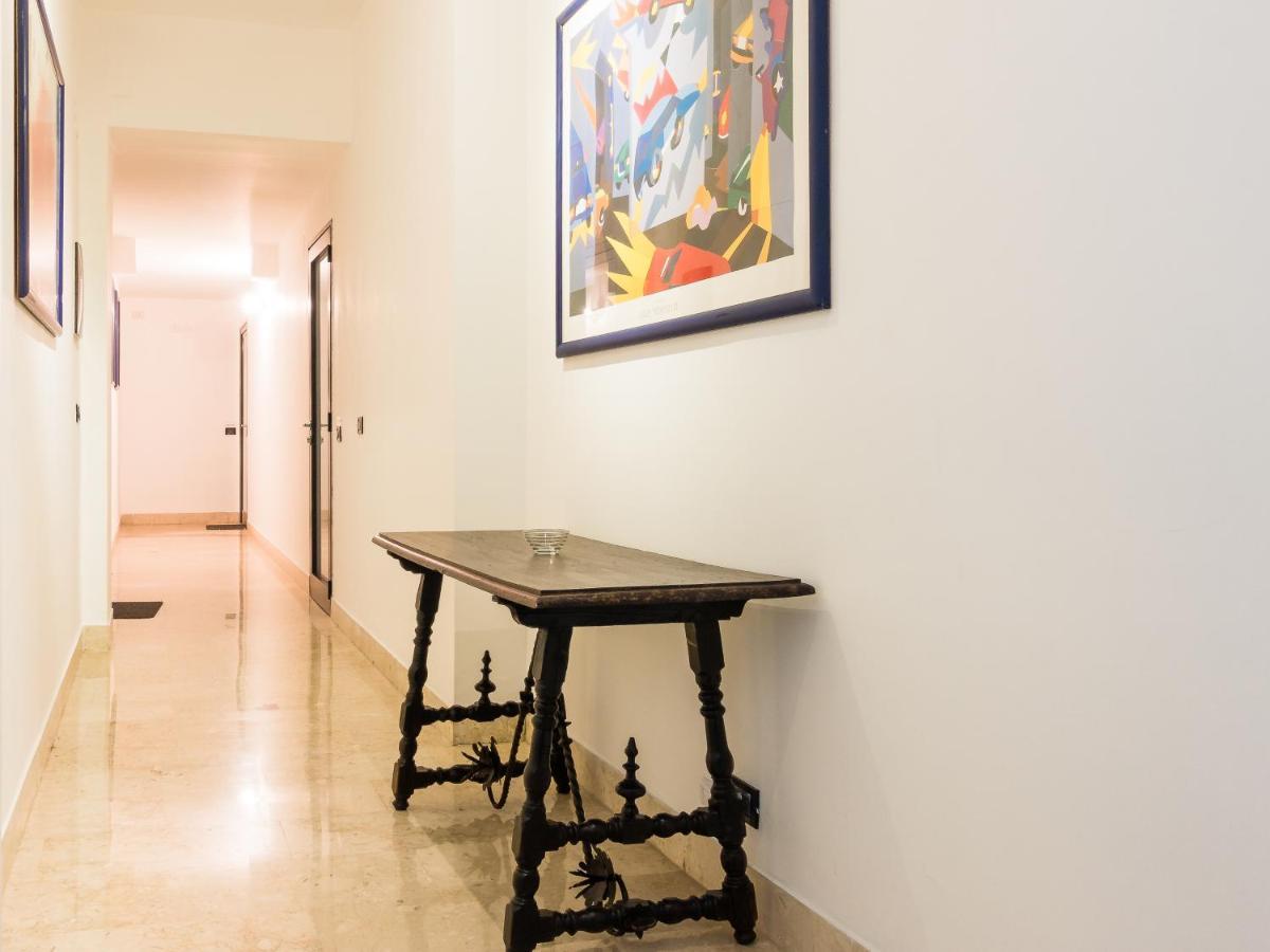 Suite In Center Παλέρμο Δωμάτιο φωτογραφία