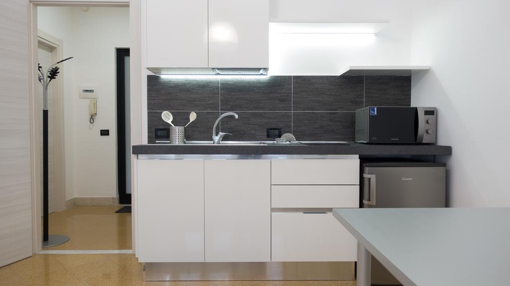 Suite In Center Παλέρμο Δωμάτιο φωτογραφία